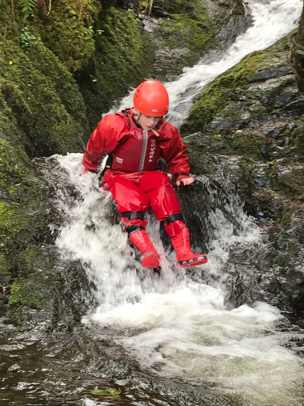 421C58CB-5CC2-42DE-9C4A-2EC3C441920B