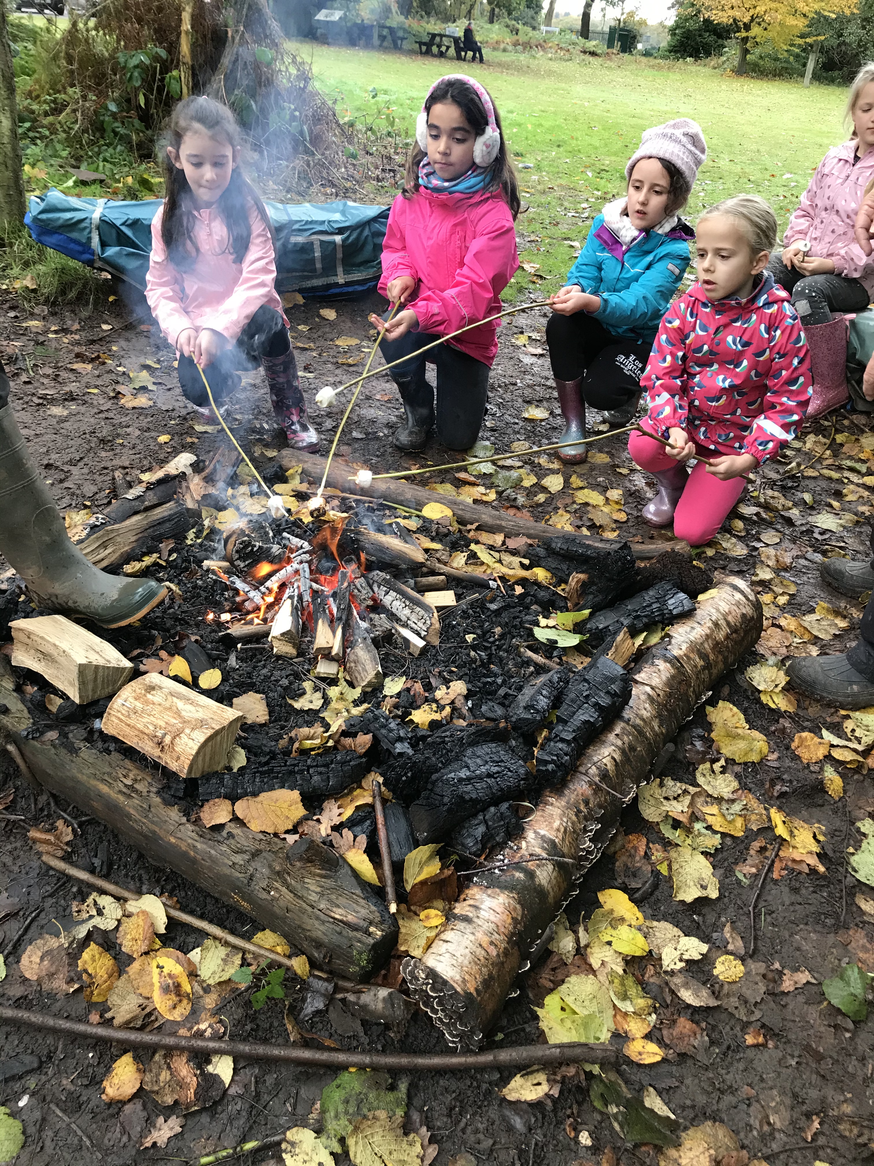 2900DA39-D487-4047-95C4-FF1EA72B69BE